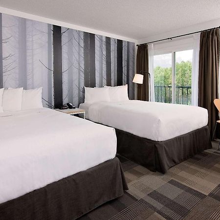 Coast Canmore Hotel & Conference Centre Esterno foto