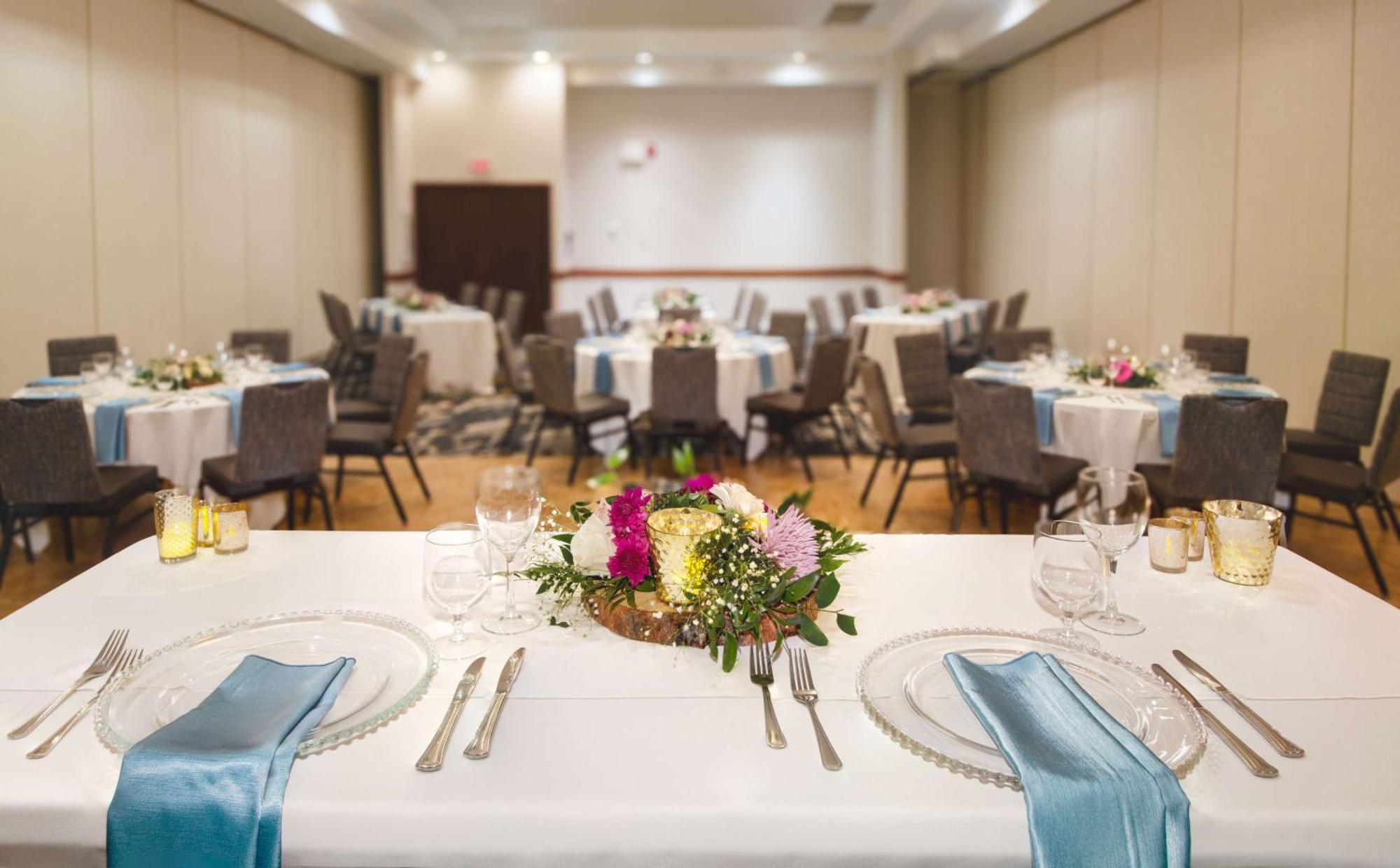 Coast Canmore Hotel & Conference Centre Esterno foto